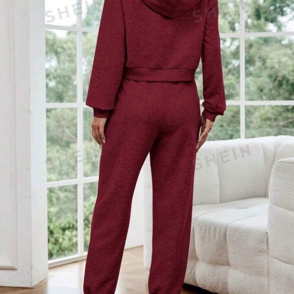 Burgundy Hoodie and Slant Pocket 2 Piece Set - Picture 2 of 2
